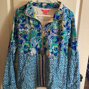 Lily Pulitzer pullover, size large